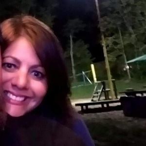 Meet your Posher, Angie